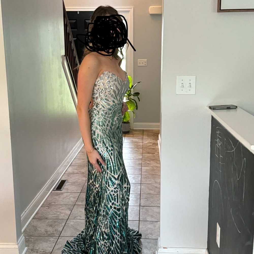 Strapless Prom dress
